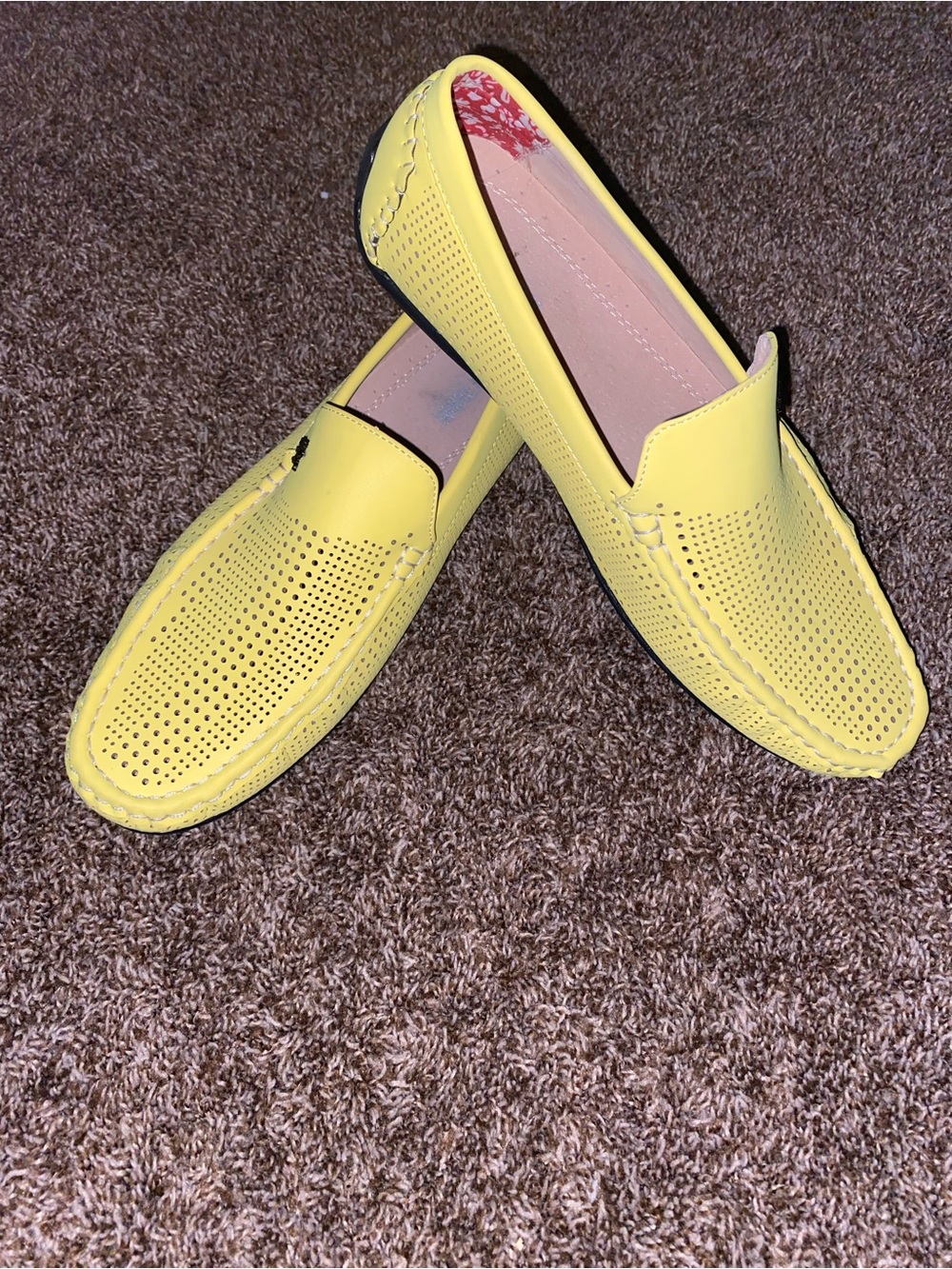 Stacy Adams Men’s 10M Yellow Perforated Driving Loafers Slip On Casual Shoes